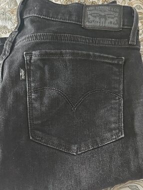 Levi's Women's Black Bootcut Jeans with Signature Back Pocket